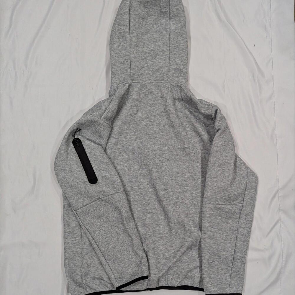 Nike Sportswear Tech Fleece Full Zip Hoodie Men's XL Grey CU4490-063 NWT - Picture 5 of 7